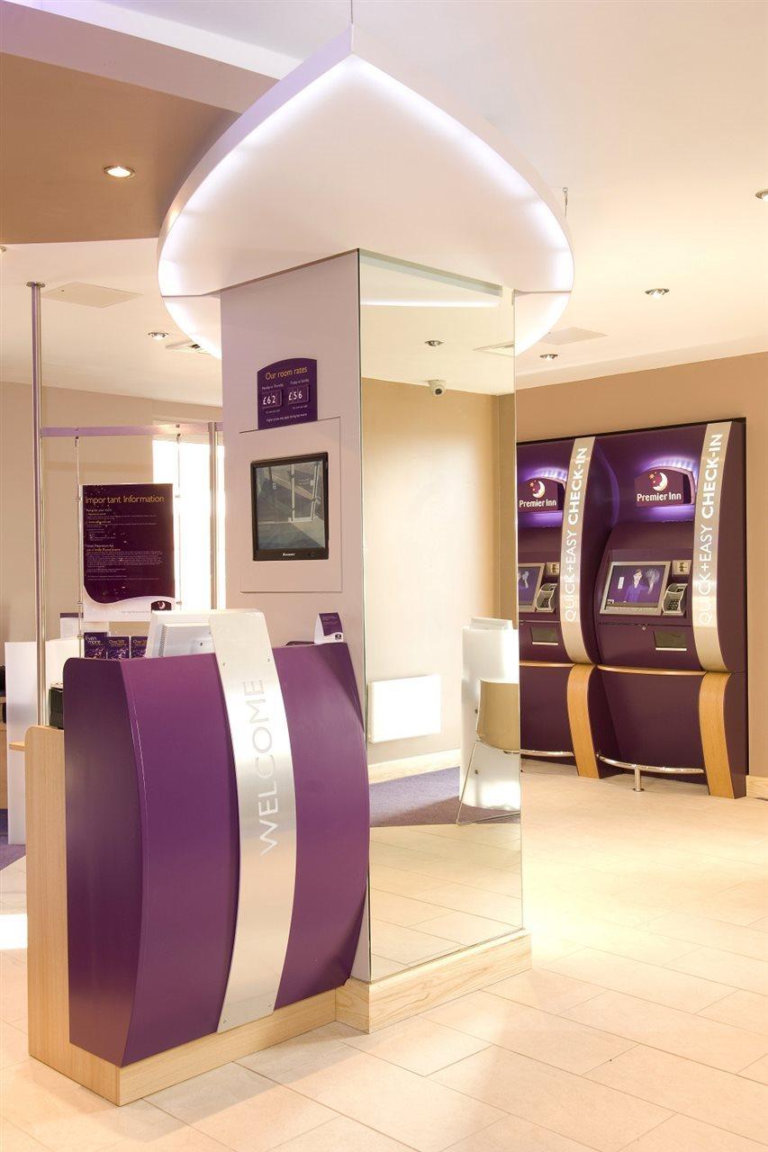 Premier Inn Sheffield City Centre ภายนอก รูปภาพ