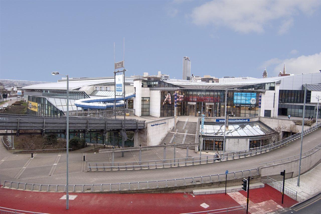 Premier Inn Sheffield City Centre ภายนอก รูปภาพ