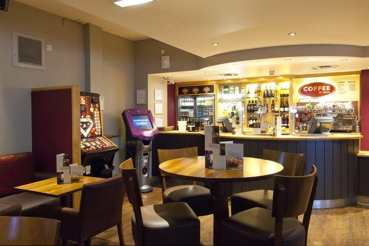 Premier Inn Sheffield City Centre ภายนอก รูปภาพ